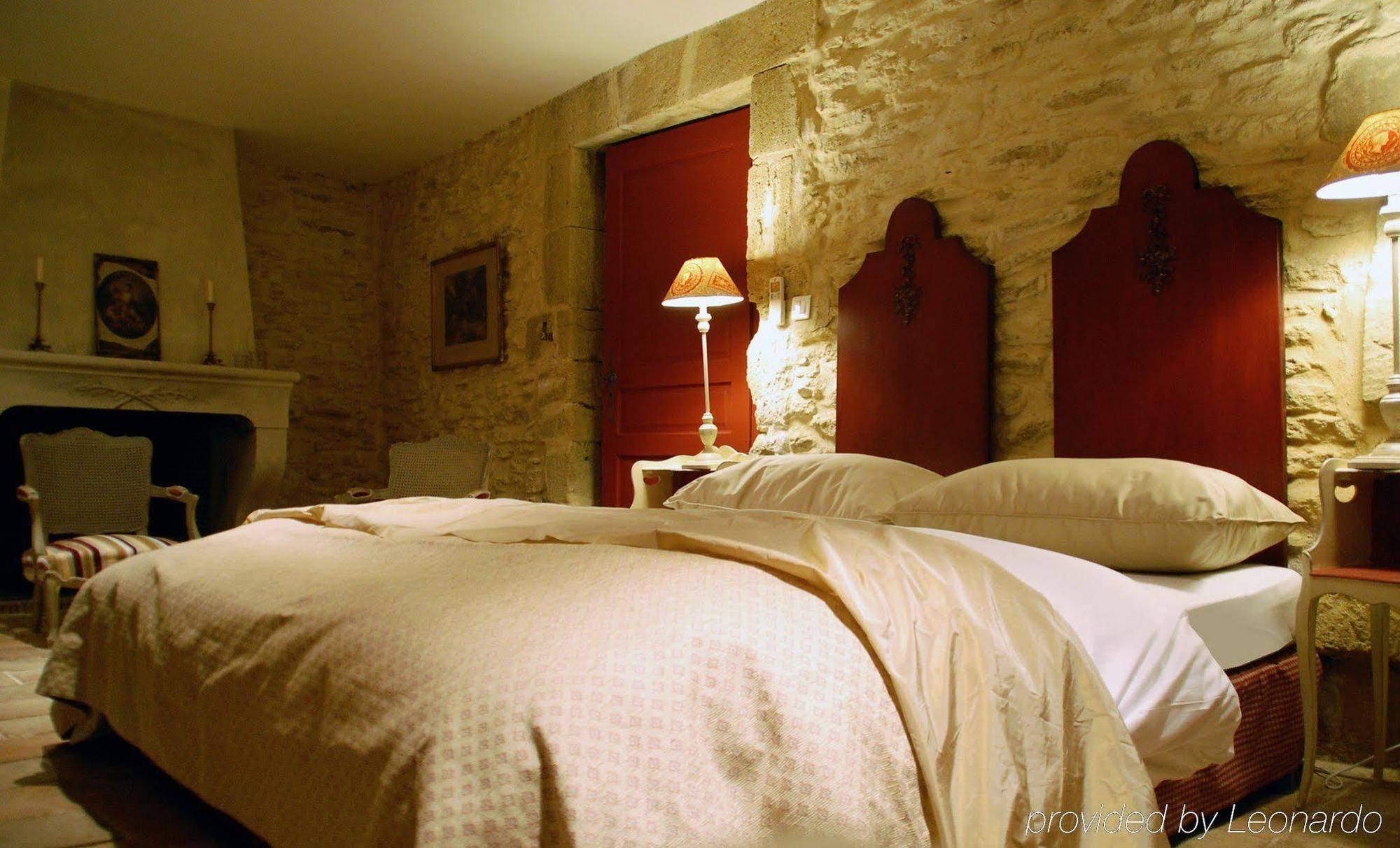 Domaine Des Escaunes Sernhac ภายนอก รูปภาพ